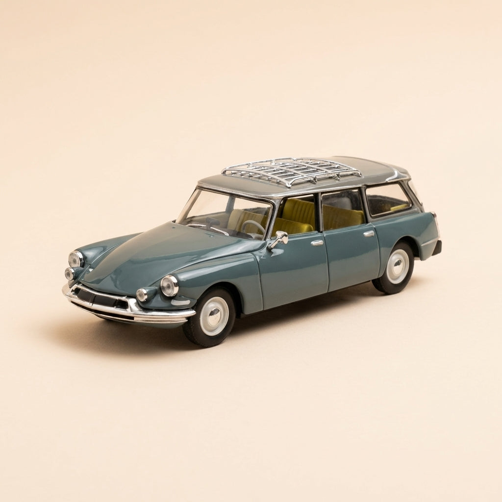 Citroën ID break gréng mat grauem Dack an Galerie vun 1960 (an Blister)