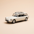 Voiture miniature - Citroën ID 19 break couleur crème? de 1965 (TAXI en Allemagne)