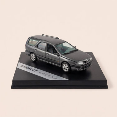 Voiture miniature - Renault Laguna grise - VITESSE (boite carrée)