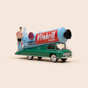 Voiture miniature - Renault 2500 Kg vert - véhicule publicitaire VITABRILL du Tour de France (tube bleu)