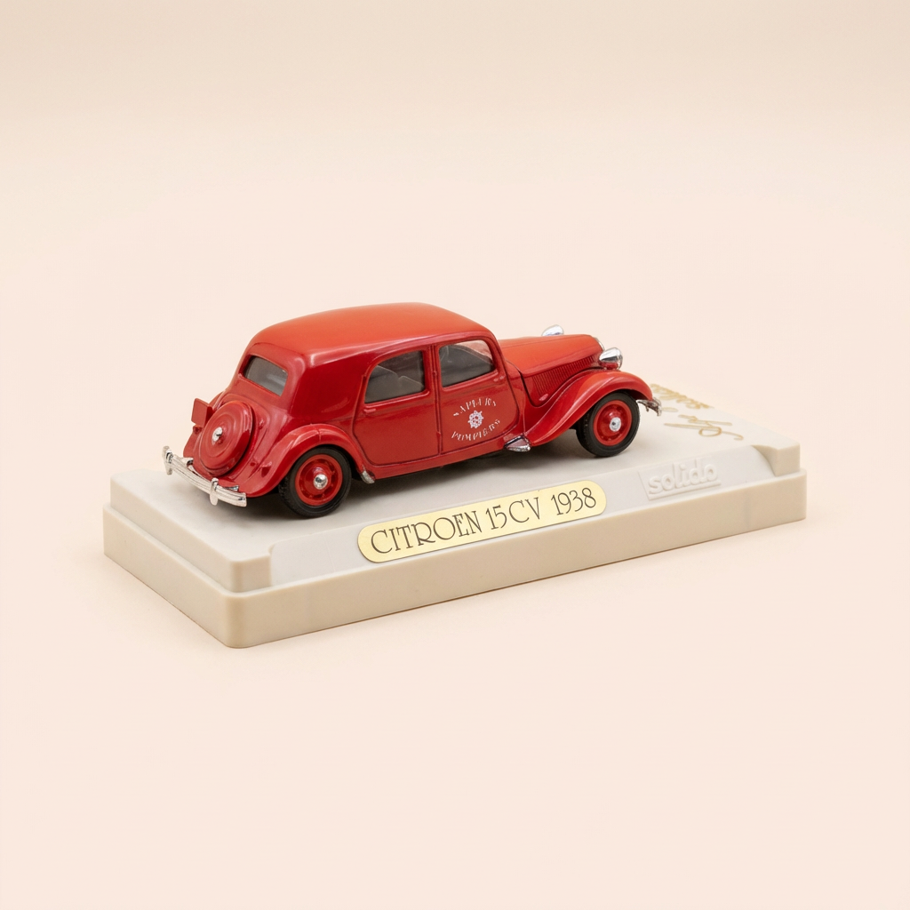 Citroën 15CV rout POMPIERS vun 1938 - Solido