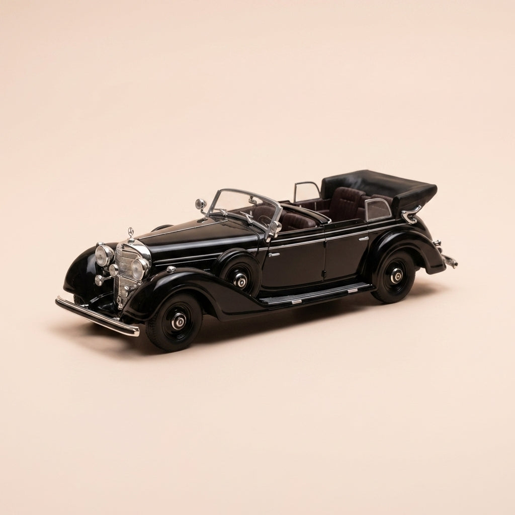 Mercedes 770K Cabriolet nero del 1938