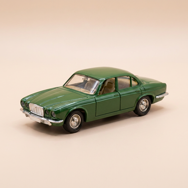Voiture miniature - Jaguar XJ12 verte - Solido référence 1501