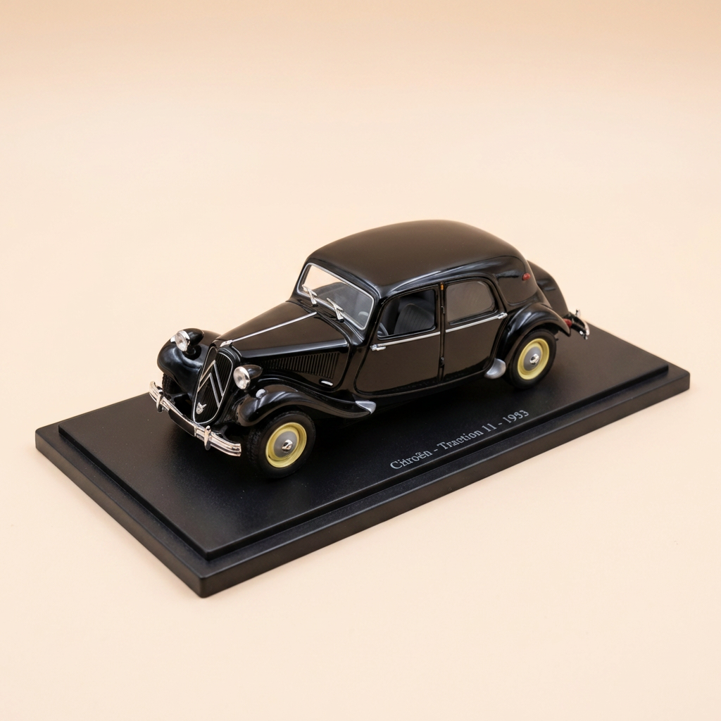 Citroën traction 11 nera del 1953