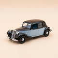 Voiture miniature - Citroën traction 11 A noire et bleue de 1935