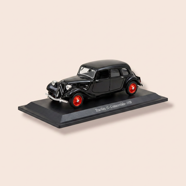 Voiture miniature - Citroën traction 11 commerciale noire de 1939