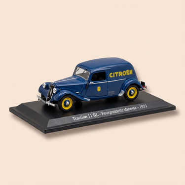 Voiture miniature - Citroën traction 11 BL bleue de 1951 fourgonnette Danoise avec écrit CITROEN  sur la voiture