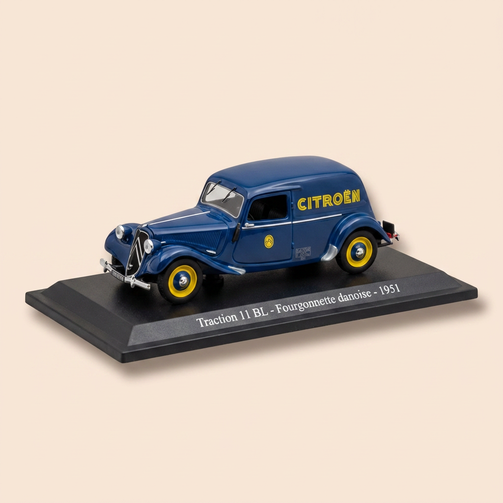 Citroën Traction 11 BL Azul Dinamarquesa de 1951 com CITROEN no Carro