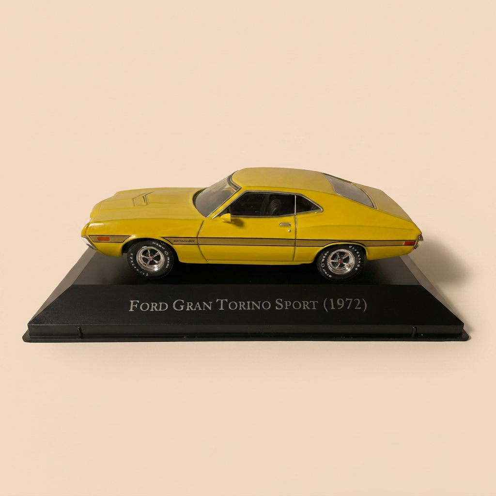 1972 Ford Gran Torino Sport Yellow (American Car)
