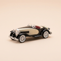Voiture miniature - Duesenberg SSJ noire et beige de 1933 (voiture américaine)