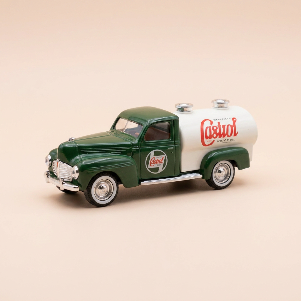 Dodge citerne  verte et cuve blanche CASTROL - Solido