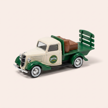Voiture miniature - Ford V8 plateau vert et beige avec publicité PERRIER - Solido référence 4445 (avec boite en carton)