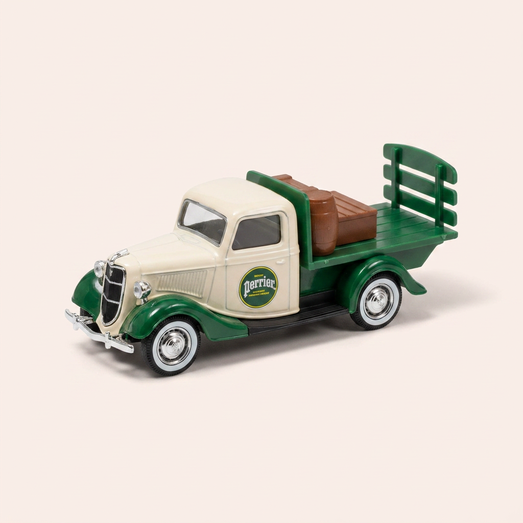 Ford V8 plateau zielony i beżowy z reklamą PERRIER - Solido nr 4445 (z pudełkiem kartonowym)
