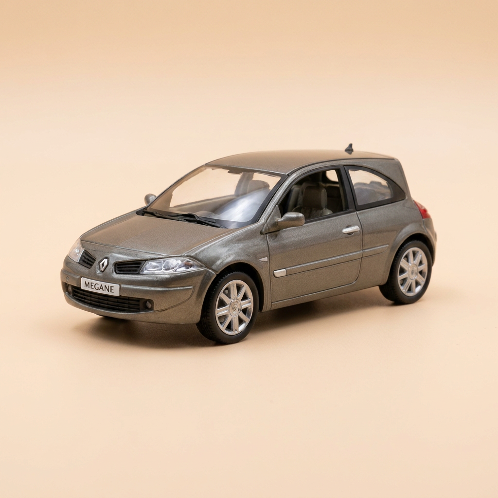Renault Mégane coupé grise (gris acier) de 2006 - NOREV - coffret boite rectangle (boite N°7)