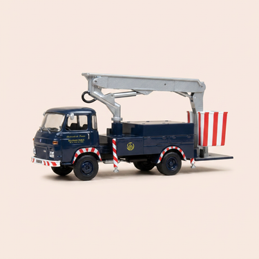 Voiture miniature - Renault Saviem SG 4 R 35 élévateur à nacelle EDF