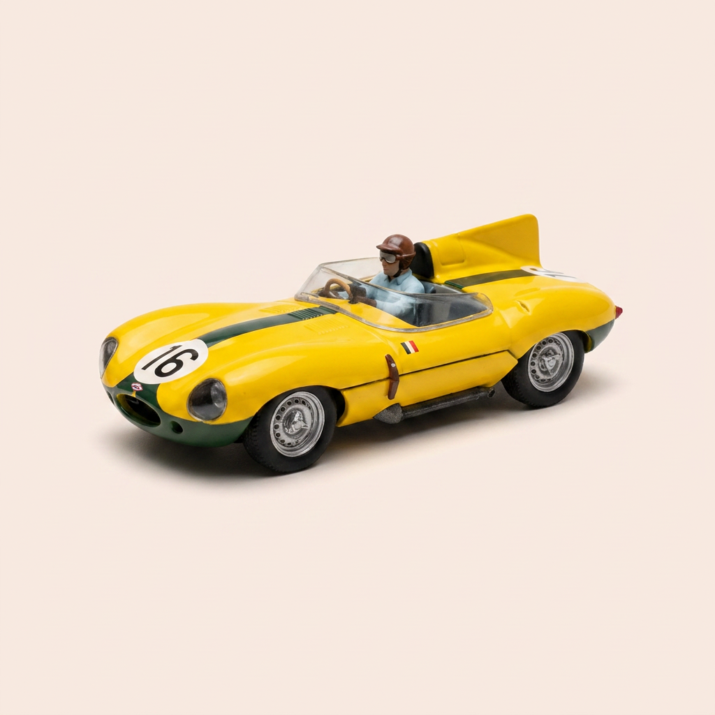 Jaguar D jaune numéro 16 - 24 heures du Mans de 1957