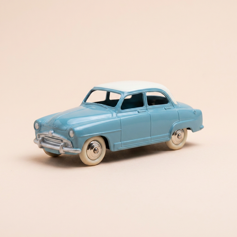 Simca 9 Aronde zielona z białym dachem Dinky-Toys (edycje Atlas) - N°24 U