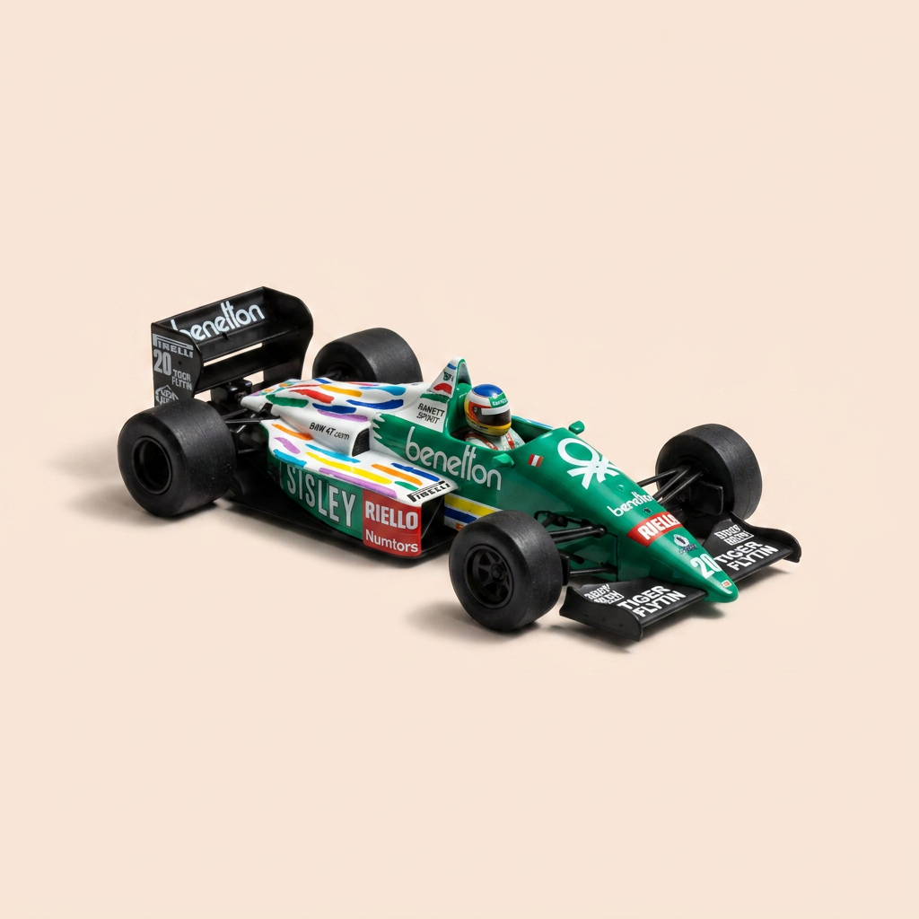 Benetton B186 verte et blanche et bariolée numéro 20 - Formule 1 de 1986 (Gerhard Berger)