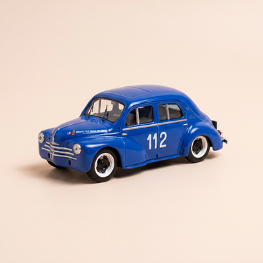 Voiture miniature - Renault 4 CV bleue numéro 12 équipée Gamot Maeght - ELIGOR (boite plexi)