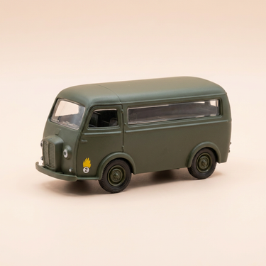 Voiture miniature - Peugeot D4A militaire - Solido (fabrication française) - boite N°DX8977