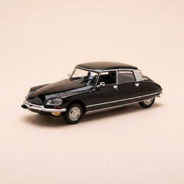 Voiture miniature - Citroën DS 23 noire (collection chefs d'état) - élection présidentielle Valéry Giscard d'Estaing en 1974