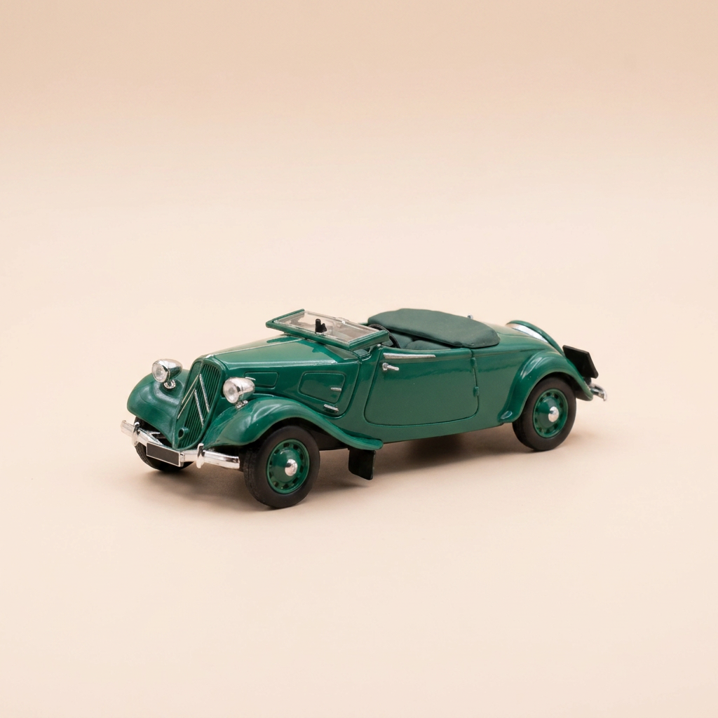 Citroën Traction 11 BL Cabriolet gréng vum Joer 1938 (plexi Schachtel)