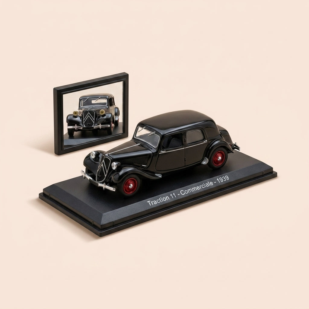 1939 Citroën Traction 11 Noir Commerciale (Plexi Box)