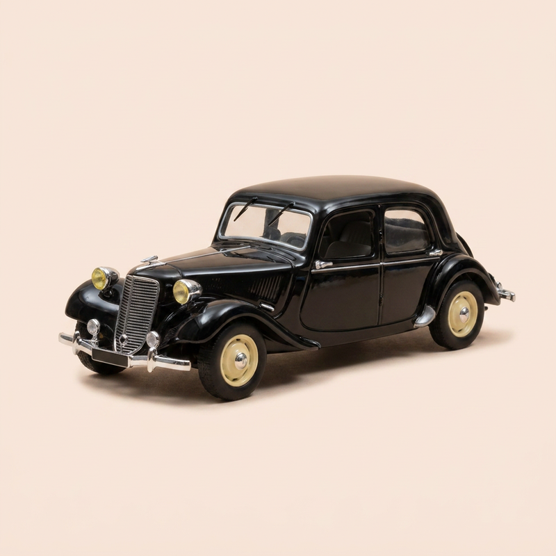 1948 Citroën Traction 11BL Black - E. Tonneline Grille (Plexiglass Box)