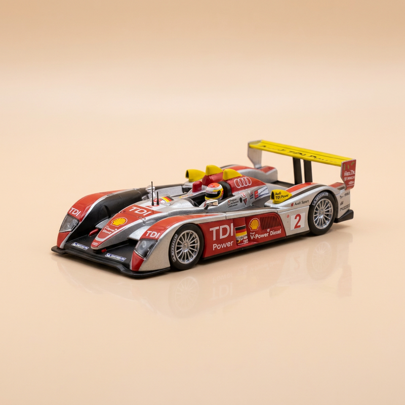 Audi R10 TDI grouss a rout Nummer 2 - 24 Stonnen vum Le Mans 2008