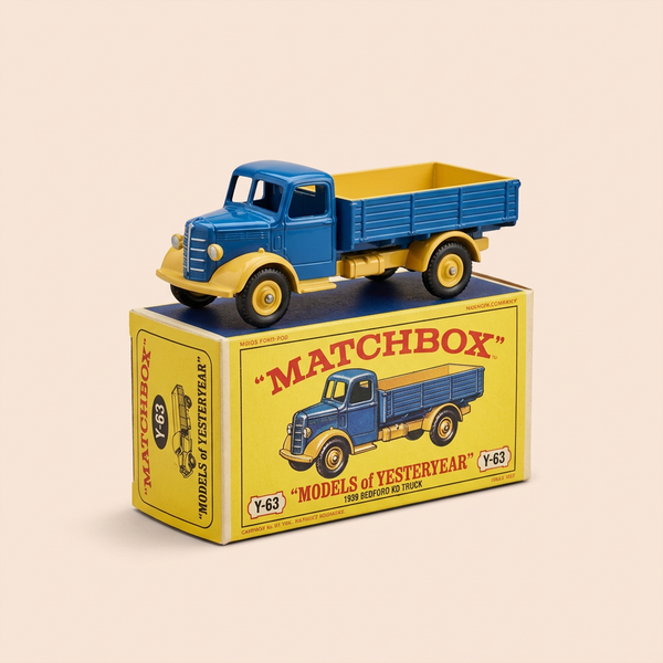 Camion citerne Bedford KD Truck bleu et jaune et citerne grise - Matchbox référence Y-63