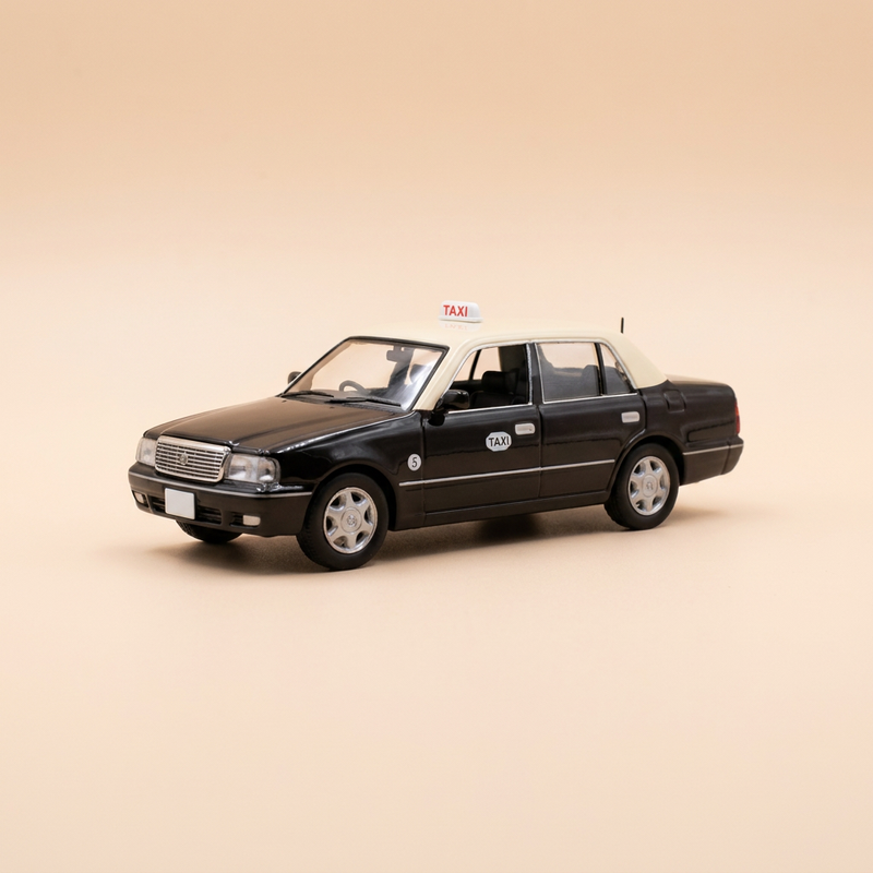 Toyota Crown preta com teto creme de 1998 - Taxi em Macau (China)