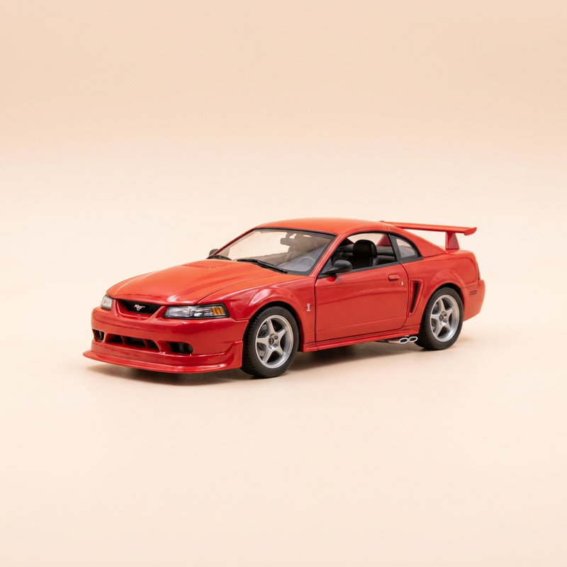 Ford Mustang SVT Cobra R roja de 2000