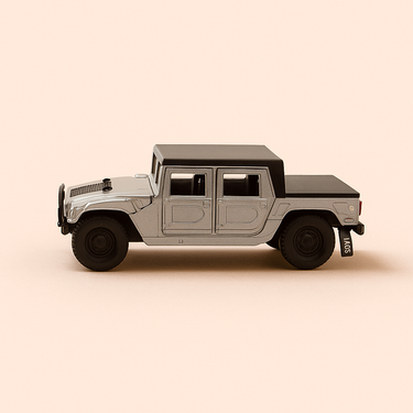 Photo professionnelle de la voiture miniature Hummer Gris - Image clean haute qualité