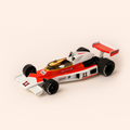 Photo professionnelle de la voiture miniature Mclaren M23 De 1976 Formule 1 - Image clean haute qualité