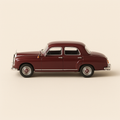 Photo professionnelle de la voiture miniature Mercedes 180D Bordeaux De 1954 - Image clean haute qualité