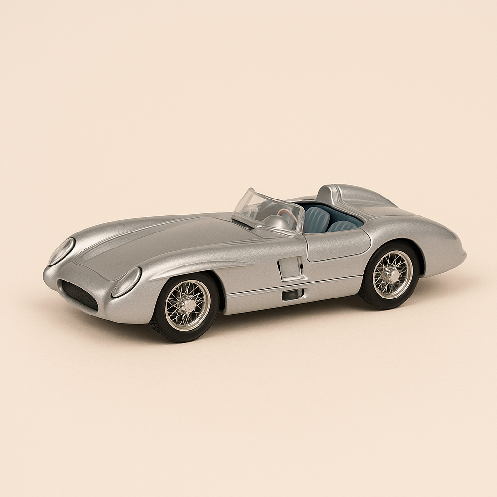 Szary Mercedes 300 SL/R Roadster z 1955 roku