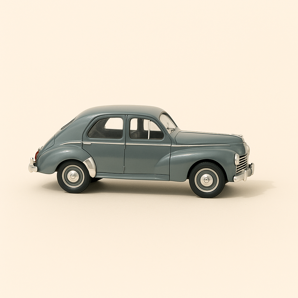Photo professionnelle de la voiture miniature Peugeot 203 Grise De 1954 Solido 4546 - Image clean haute qualité