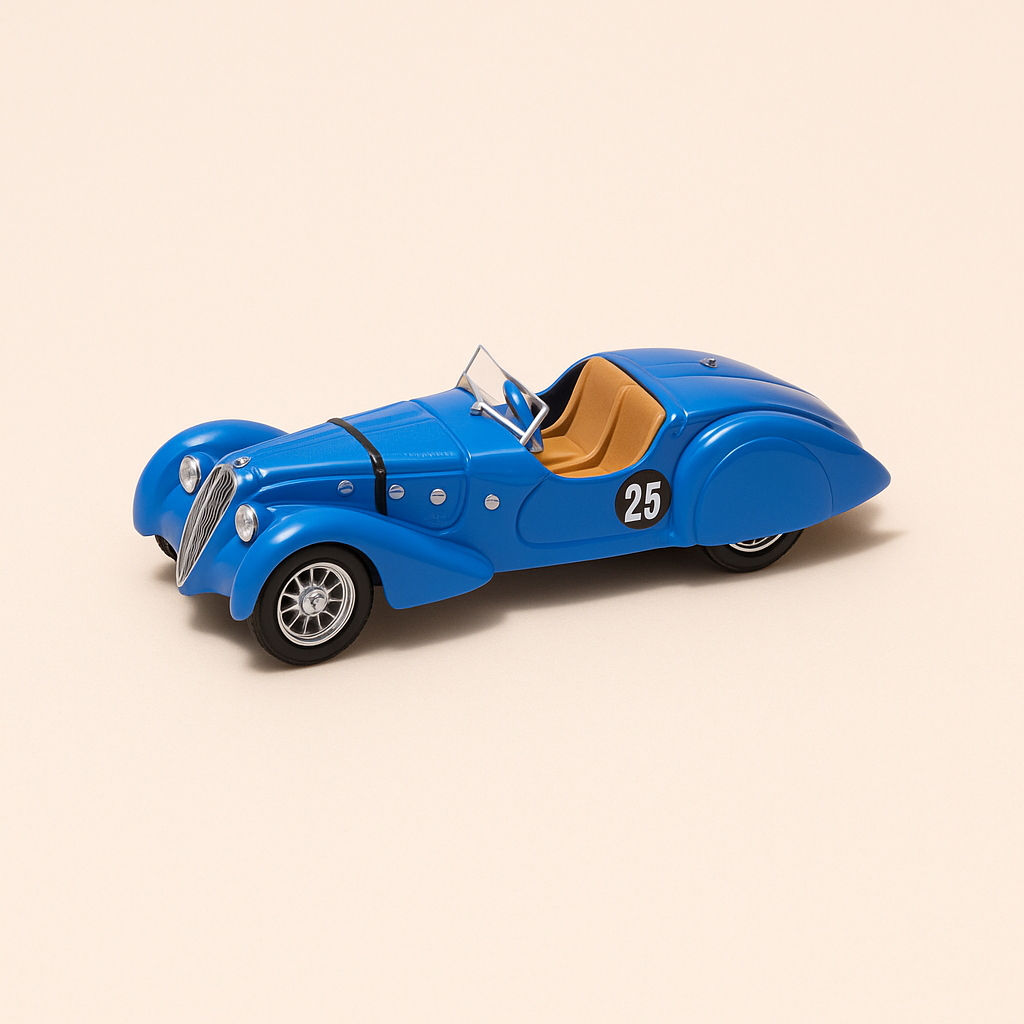 Photo professionnelle de la voiture miniature Peugeot 302 Darlmat Bleue Claire De 1937 - Image clean haute qualité