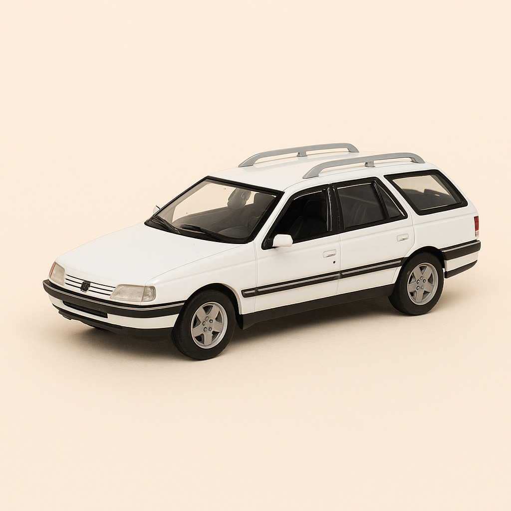 Peugeot 405 Estate SRI wäiss (Norev)