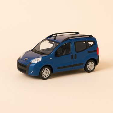 Photo professionnelle de la voiture miniature Peugeot Bipper Tepee Bleu Norev - Image clean haute qualité