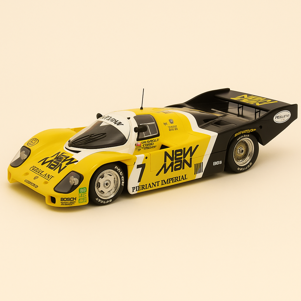 Porsche 956 número 7 preto e amarelo (24 Horas de Le Mans de 1984)