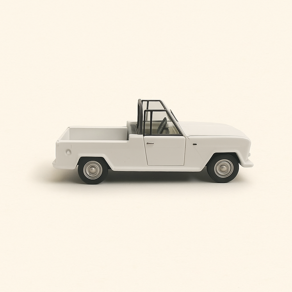 White Renault 4 Arnault-Tarentelle