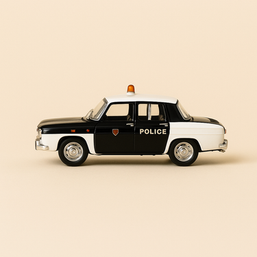 Photo professionnelle de la voiture miniature Renault 8 Police De 1965 - Image clean haute qualité