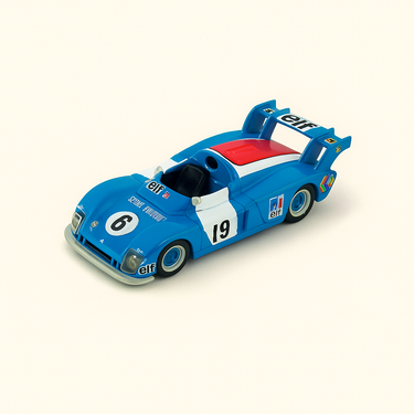 Photo professionnelle de la voiture miniature Renault Alpine A440 Magny Cours Mai 1973 Numero 19 - Image clean haute qualité