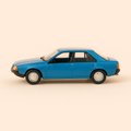 Photo professionnelle de la voiture miniature Renault Fuego Bleue De 1980 - Image clean haute qualité