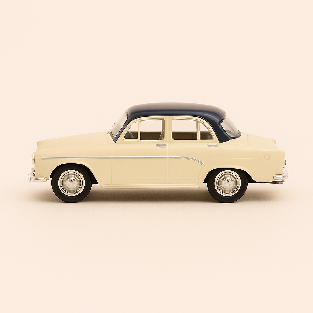 Simca Aronde color crema y techo azul