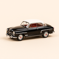 Photo professionnelle de la voiture miniature Simca Coach Aronde Grand Large Noire Et Blanche De 1955 1956 - Image clean haute qualité