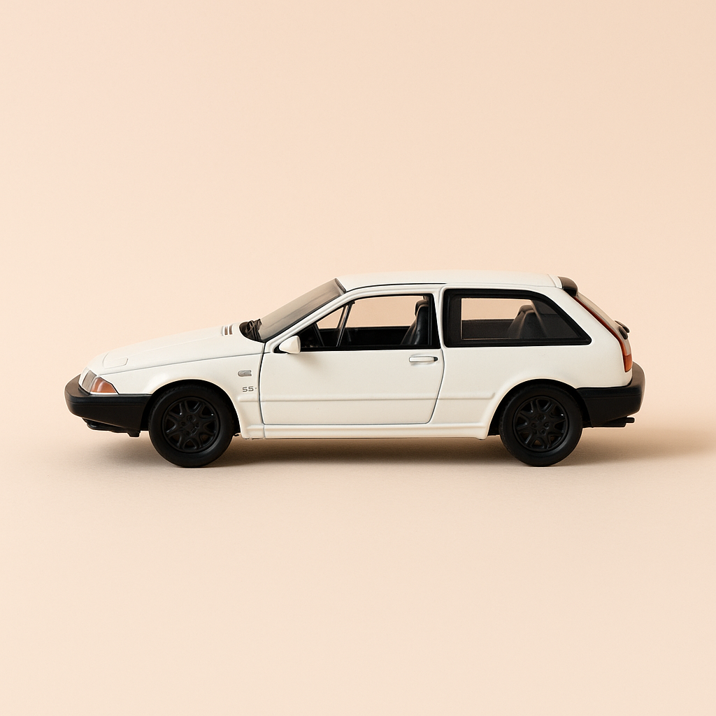 Volvo 480-ES blanche de 1987 (fabricant PILEN)