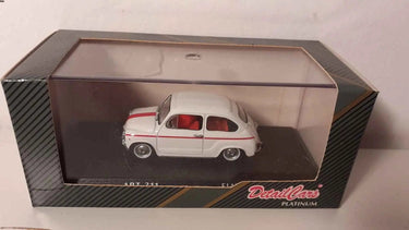 Voiture Miniature Fiat 600D blanche avec liseret rouge - Bernard Miniatures