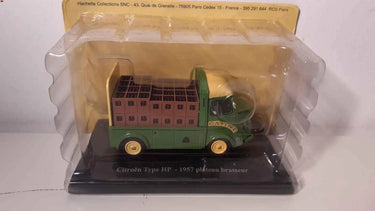 Voitures Miniatures Citroën type HP vert de 1957 - plateau brasseur - Bernard Miniatures